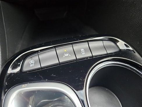 Certified 2024 Buick Encore GX Preferred image 27