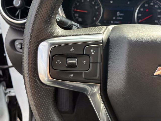 Used 2025 Chevrolet Blazer LT AWD/4WD image 22