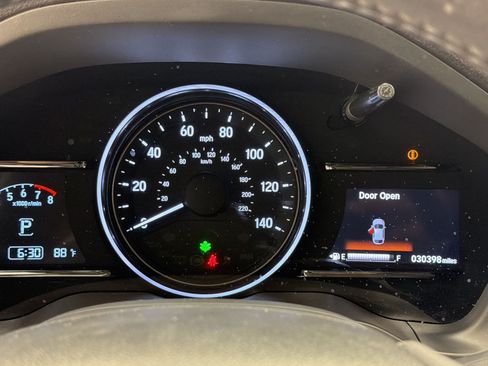 Used 2019 Honda HR-V EX-L image 21