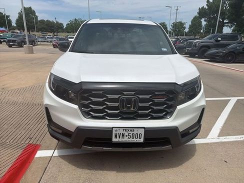 Certified 2024 Honda Ridgeline TrailSport image 9