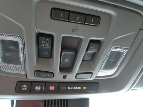 Certified 2025 GMC Sierra 1500 Denali RWD image 33