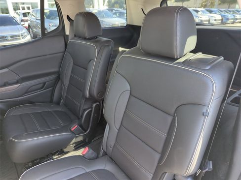 Used 2020 GMC Acadia Denali w/ Technology Package image 23