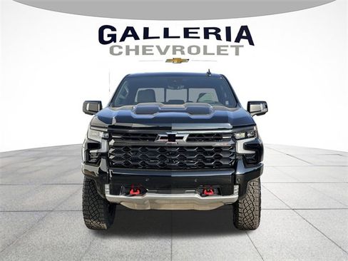 New 2026 Chevrolet Silverado 1500 ZR2 image 3