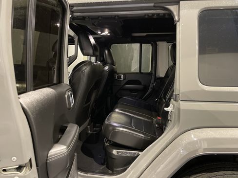 Used 2021 Jeep Wrangler Unlimited Sahara w/ Cold Weather Group image 34