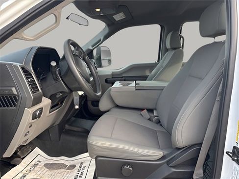 Used 2019 Ford F250 XL w/ XL Value Package image 7