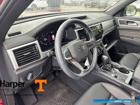 Used 2023 Volkswagen Atlas Cross Sport SE FWD image 14