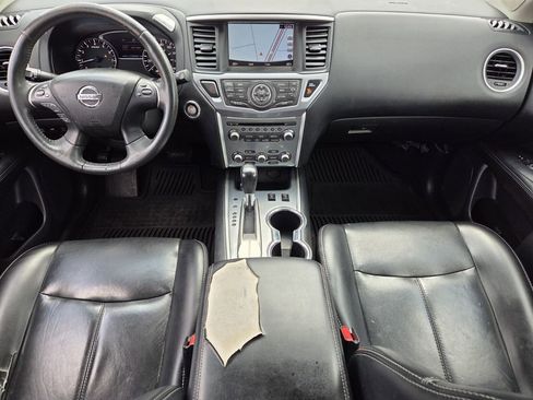 Used 2017 Nissan Pathfinder SL w/ SL Tech Package FWD image 8