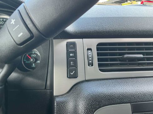 Used 2014 Chevrolet Silverado 2500 LTZ w/ LTZ Plus Package AWD/4WD image 14