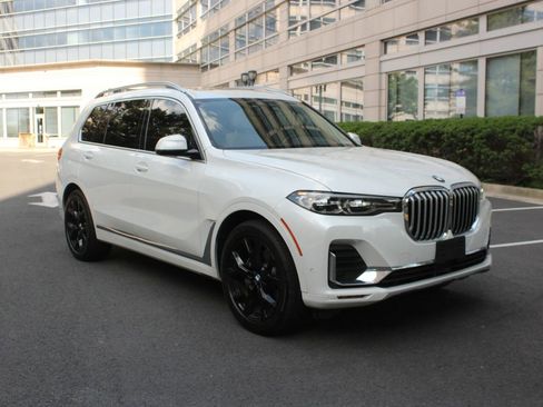 Used 2019 BMW X7 xDrive40i AWD/4WD image 1