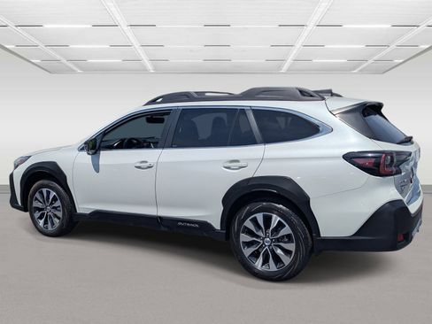 Certified 2023 Subaru Outback Limited XT image 3