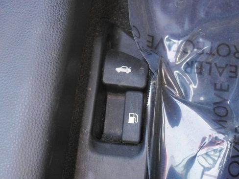 Used 2024 Toyota Corolla SE image 23