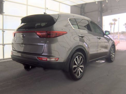 Used 2017 Kia Sportage EX w/ EX Premium Package FWD image 6