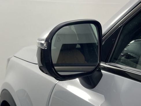 Used 2025 Kia Telluride SX Prestige X-Line image 9