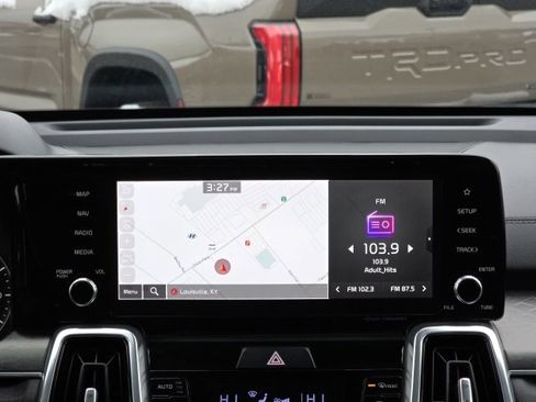 Used 2022 Kia Sorento SX image 14