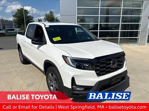 Used 2024 Honda Ridgeline TrailSport image 1