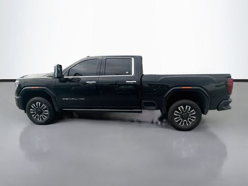 Used 2025 GMC Sierra 2500 Denali Ultimate AWD/4WD image 8