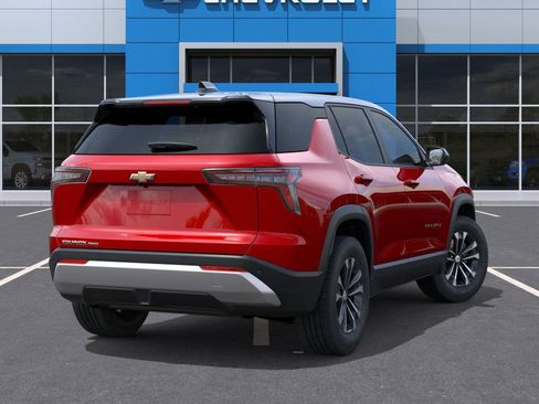 New 2026 Chevrolet Equinox LT w/ Convenience Package II image 4