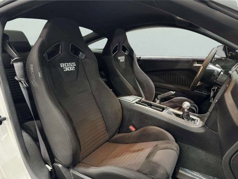 Used 2013 Ford Mustang Boss 302 w/ Boss 302 Accessory Pkg image 52