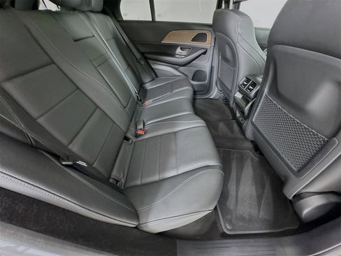 Certified 2025 Mercedes-Benz GLE 350 4MATIC image 29