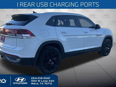 Used 2024 Volkswagen Atlas Cross Sport SE image 8