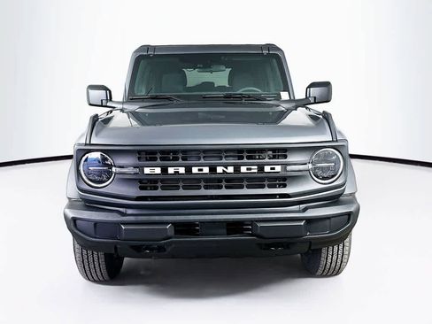 New 2025 Ford Bronco 4-Door image 6