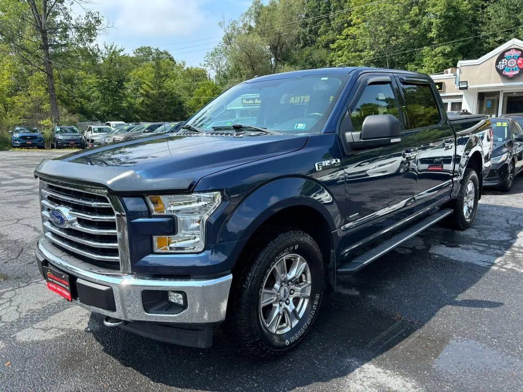Used 2017 Ford F150 XLT w/ Equipment Group 302A Luxury AWD/4WD image 4