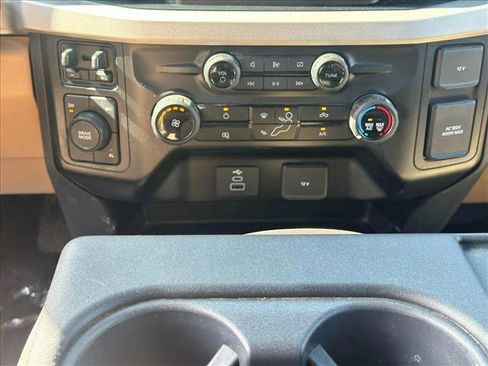 Used 2024 Ford F250 XLT image 14