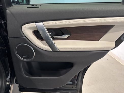 Used 2022 Land Rover Discovery Sport S R-Dynamic image 34