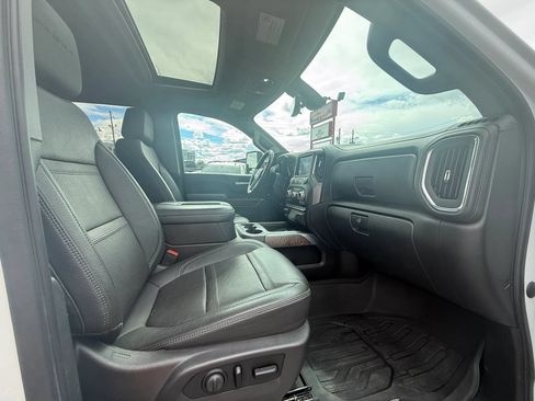 Used 2021 GMC Sierra 3500 Denali w/ Denali Ultimate Package AWD/4WD image 15