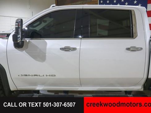Used 2020 GMC Sierra 2500 Denali w/ Denali Ultimate Package AWD/4WD image 22