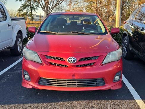 Used 2012 Toyota Corolla S image 2