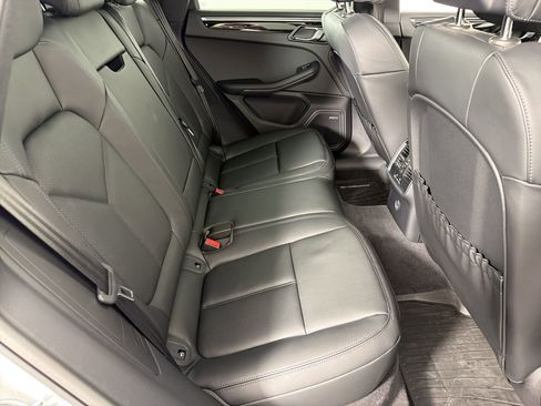Used 2026 Porsche Macan S AWD/4WD image 29