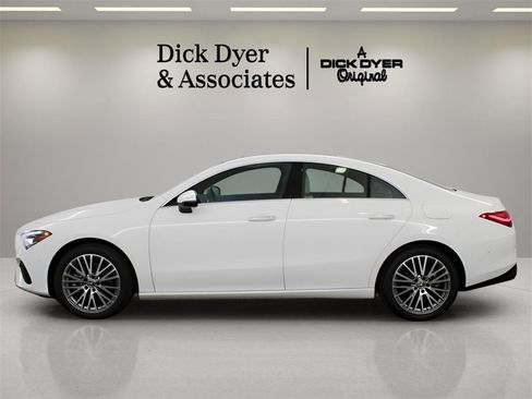 Used 2025 Mercedes-Benz CLA 250 image 34