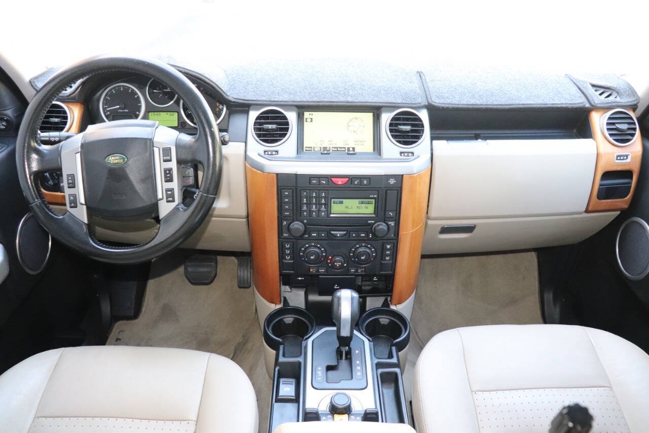 Used 2009 Land Rover LR3 HSE AWD/4WD image 16
