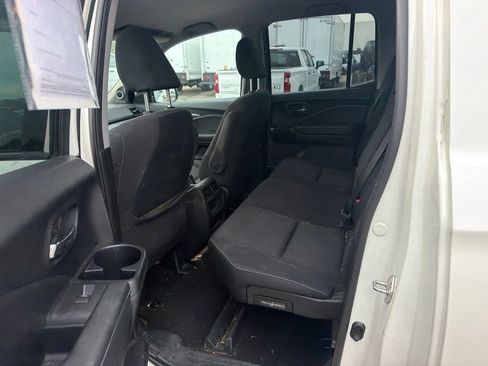Used 2019 Honda Ridgeline Sport image 21