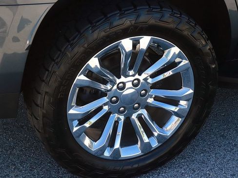 Used 2021 Chevrolet Tahoe LT AWD/4WD image 8