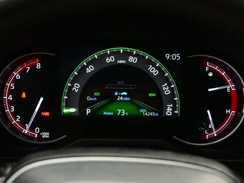 Used 2025 Toyota RAV4 XLE Premium w/ Weather Package FWD image 26