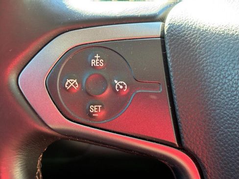 Used 2015 Chevrolet Silverado 1500 LTZ image 18