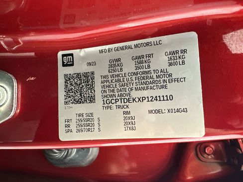 Certified 2023 Chevrolet Colorado Z71 w/ Z71 Convenience Package 2 AWD/4WD image 19