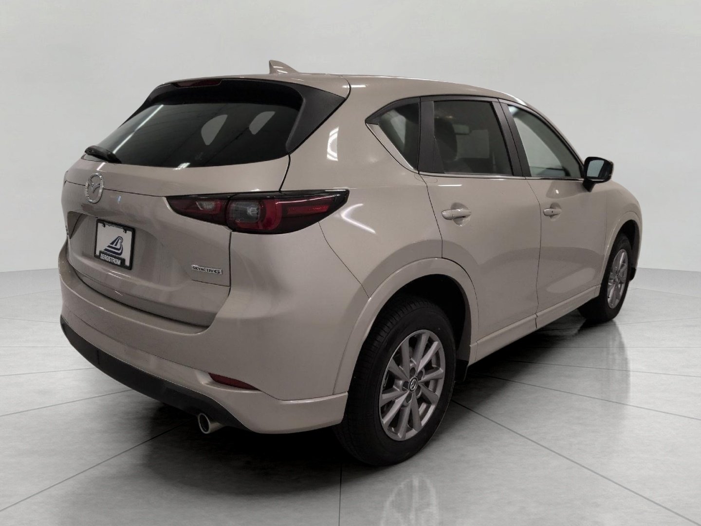 Used 2025 MAZDA CX-5 AWD 2.5 S w/ Preferred Package image 19