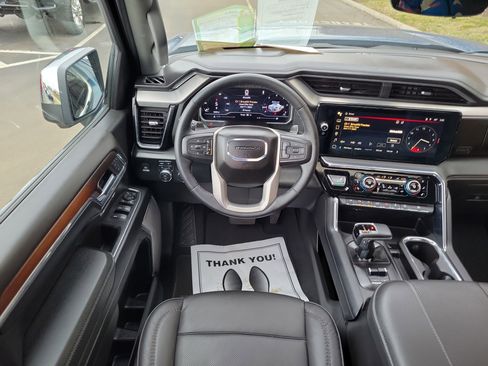 Certified 2024 GMC Sierra 1500 Denali w/ Denali Reserve Package image 11