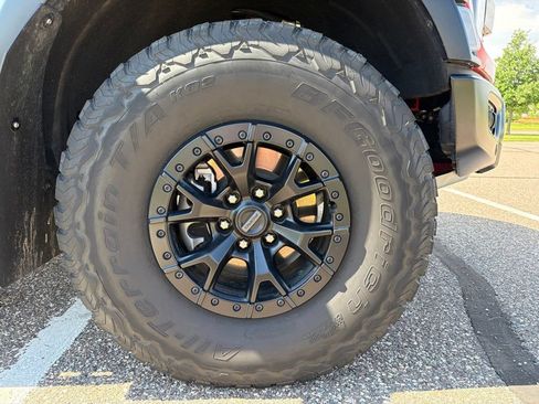 Used 2023 Ford F150 Raptor w/ Equipment Group 802A Raptor R AWD/4WD image 33