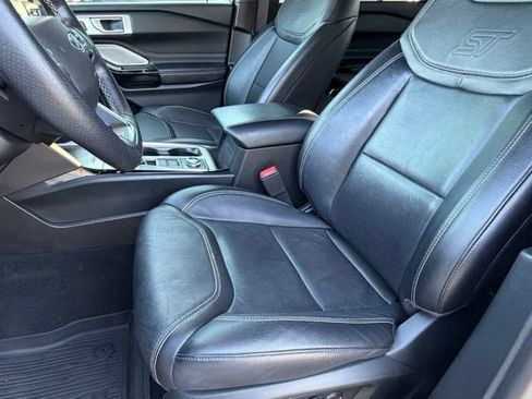 Used 2022 Ford Explorer ST w/ Equipment Group 401A AWD/4WD image 12