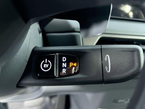New 2026 Kia EV9 Light RWD image 23