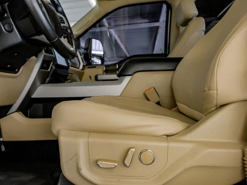 Used 2017 Ford F250 Lariat w/ Lariat Ultimate Package image 29