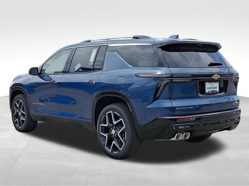New 2026 Chevrolet Traverse High Country FWD image 3