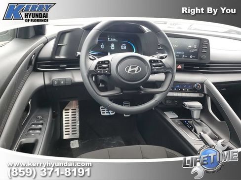 New 2026 Hyundai Elantra Sport FWD image 10