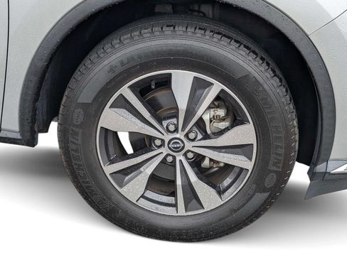 Used 2023 Nissan Murano SV FWD image 5