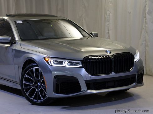 Certified 2022 BMW M760i xDrive w/ Luxury Rear Seating Package image 2