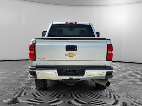 Used 2016 Chevrolet Silverado 2500 LT w/ LT Convenience Package AWD/4WD image 4